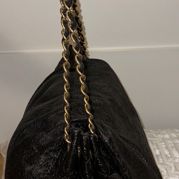 CHANEL Rock and Chain - Picture 5 of 12